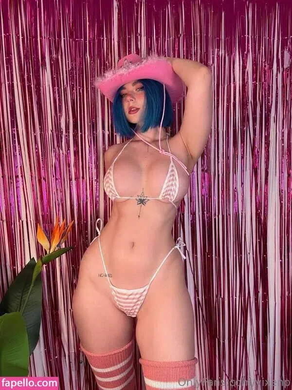 Vixenp Onlyfans Photo Gallery 