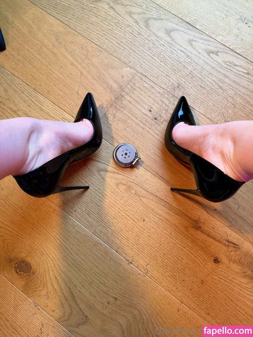 Vixenp Onlyfans Photo Gallery 