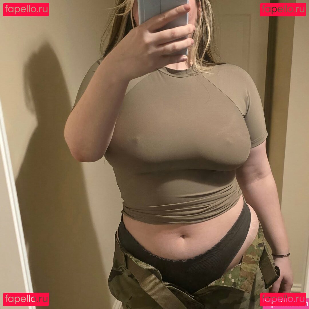 masked_mia05 / maskedmia05 Onlyfans Photo Gallery 