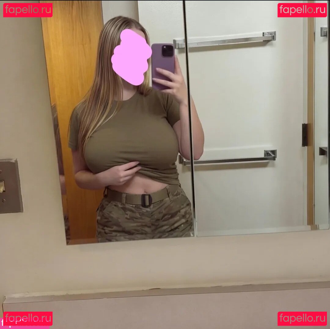 masked_mia05 / maskedmia05 Onlyfans Photo Gallery 