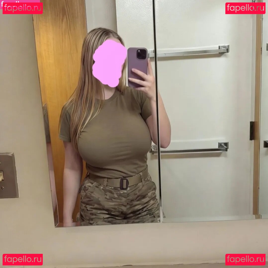 masked_mia05 / maskedmia05 Onlyfans Photo Gallery 