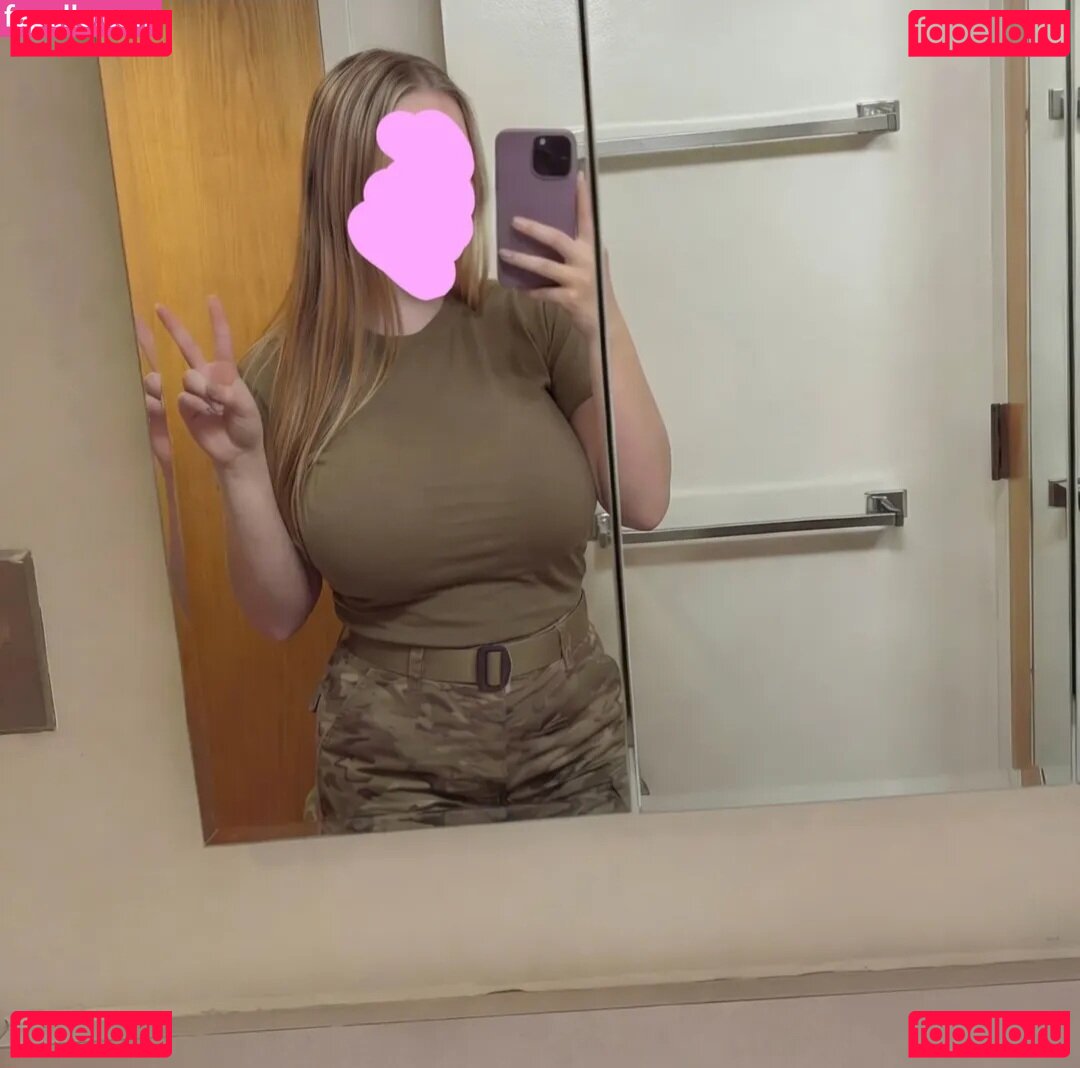 masked_mia05 / maskedmia05 Onlyfans Photo Gallery 