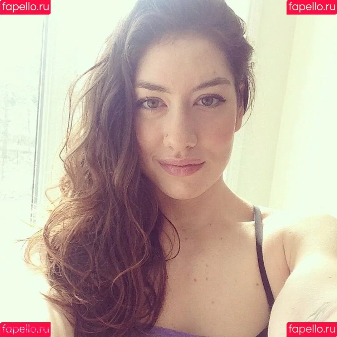 Natasha Aughey Onlyfans Photo Gallery 