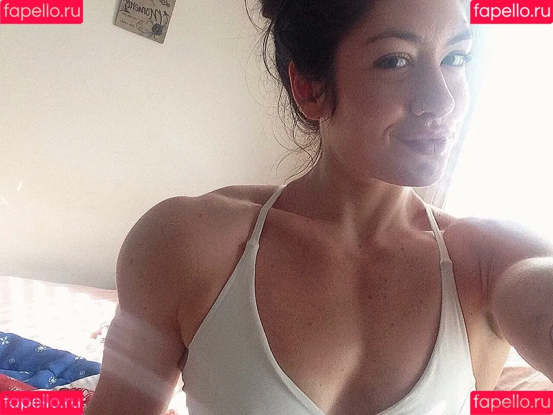Natasha Aughey Onlyfans Photo Gallery 