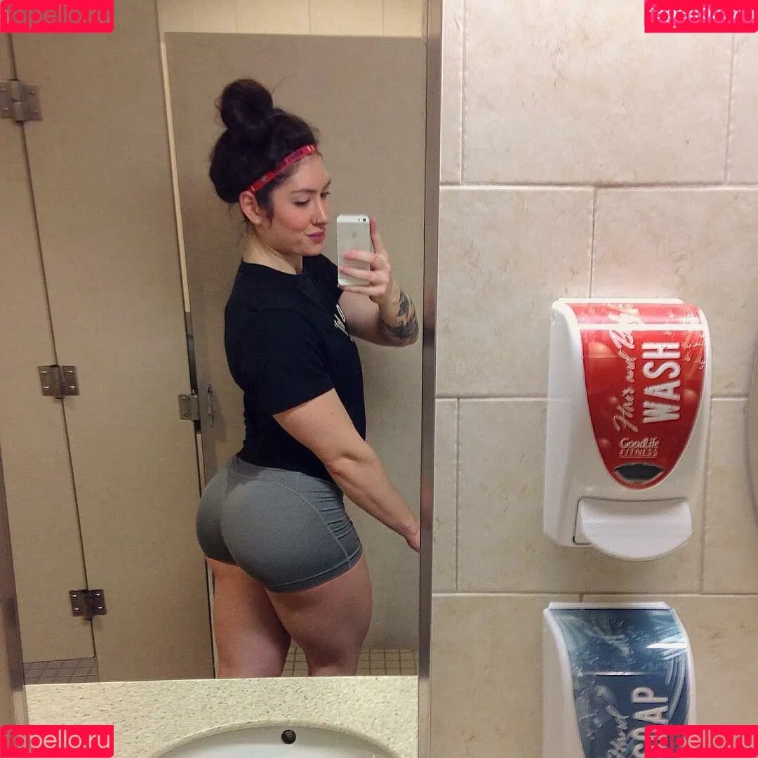 Natasha Aughey Onlyfans Photo Gallery 