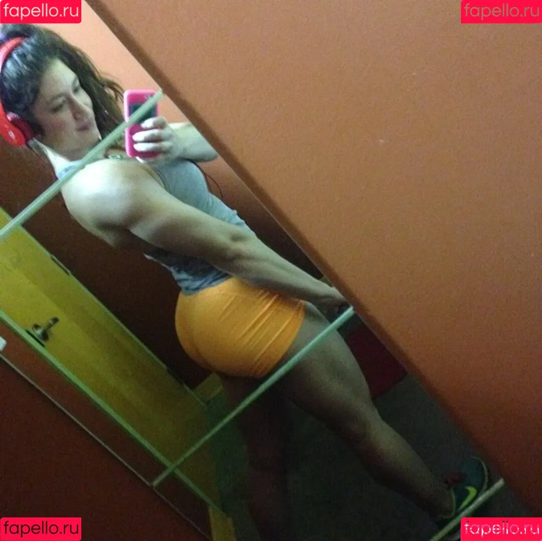 Natasha Aughey Onlyfans Photo Gallery 