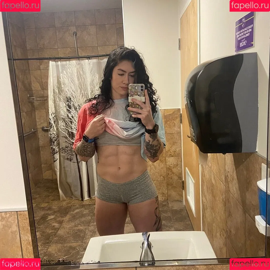 Natasha Aughey Onlyfans Photo Gallery 