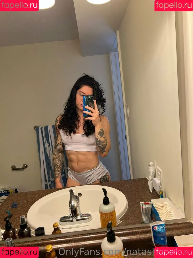 Natasha Aughey Onlyfans Photo Gallery 
