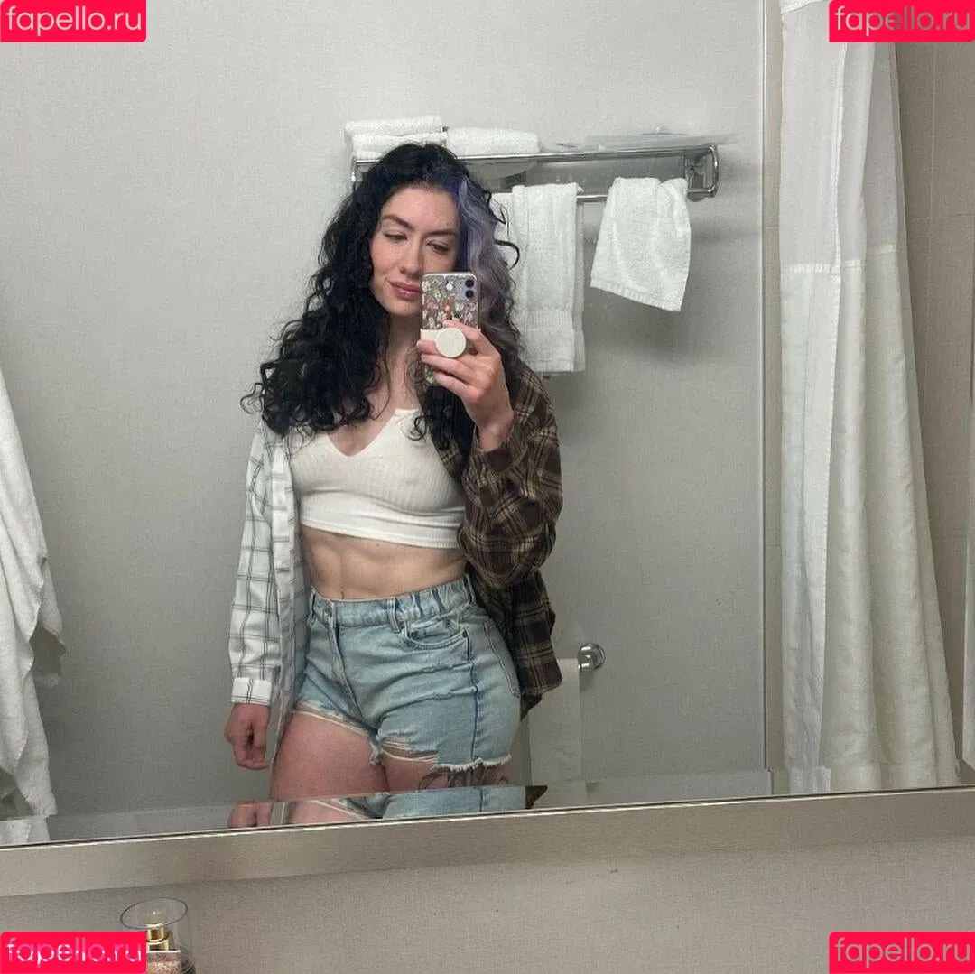 Natasha Aughey Onlyfans Photo Gallery 
