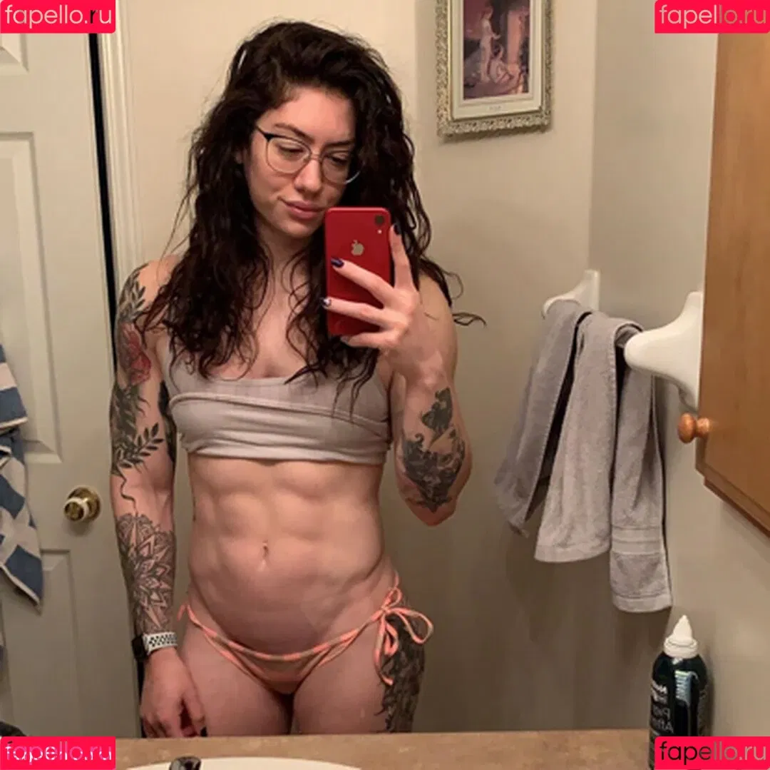 Natasha Aughey Onlyfans Photo Gallery 
