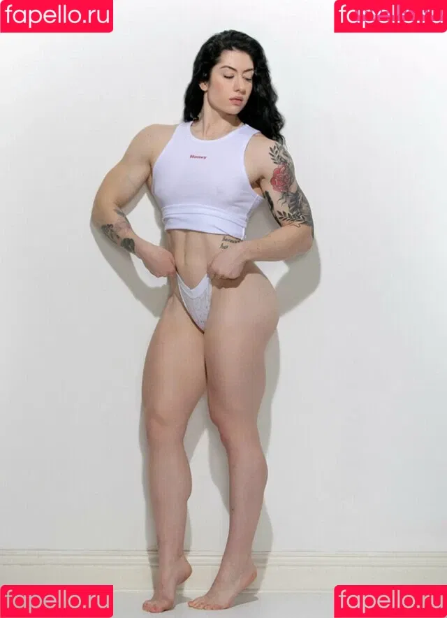 Natasha Aughey Onlyfans Photo Gallery 