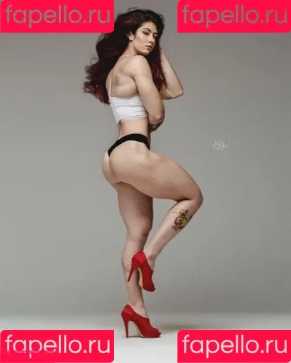 Natasha Aughey Onlyfans Photo Gallery 