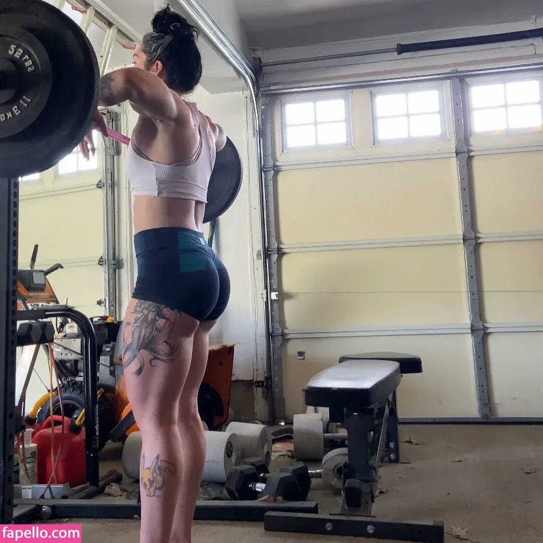 Natasha Aughey Onlyfans Photo Gallery 