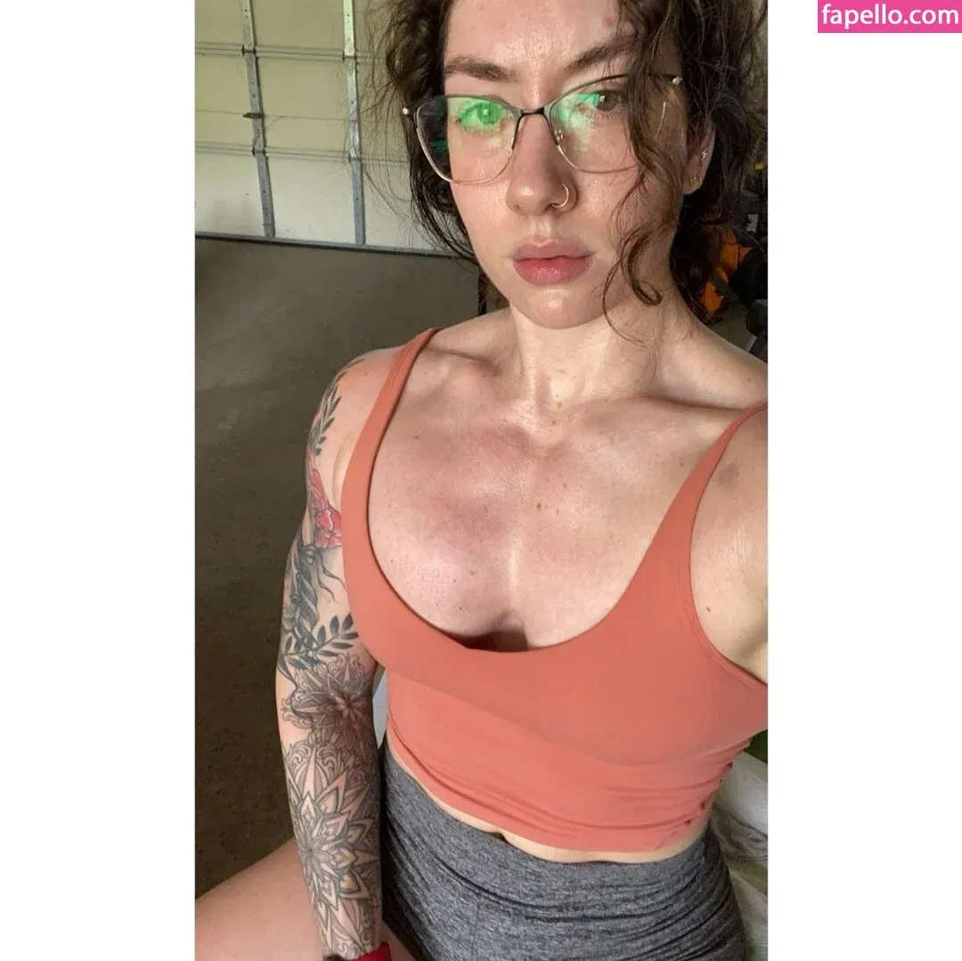 Natasha Aughey Onlyfans Photo Gallery 