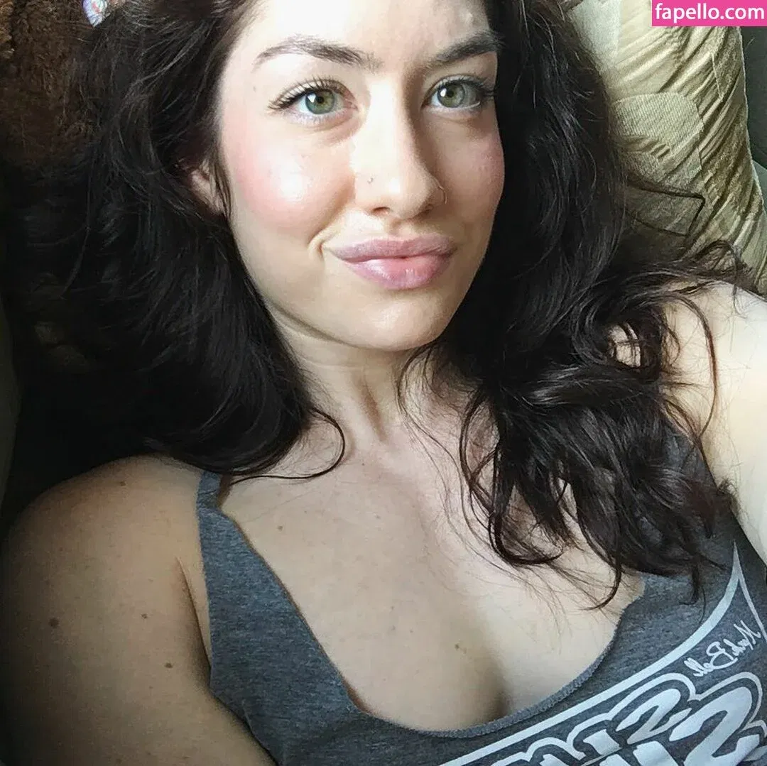 Natasha Aughey Onlyfans Photo Gallery 