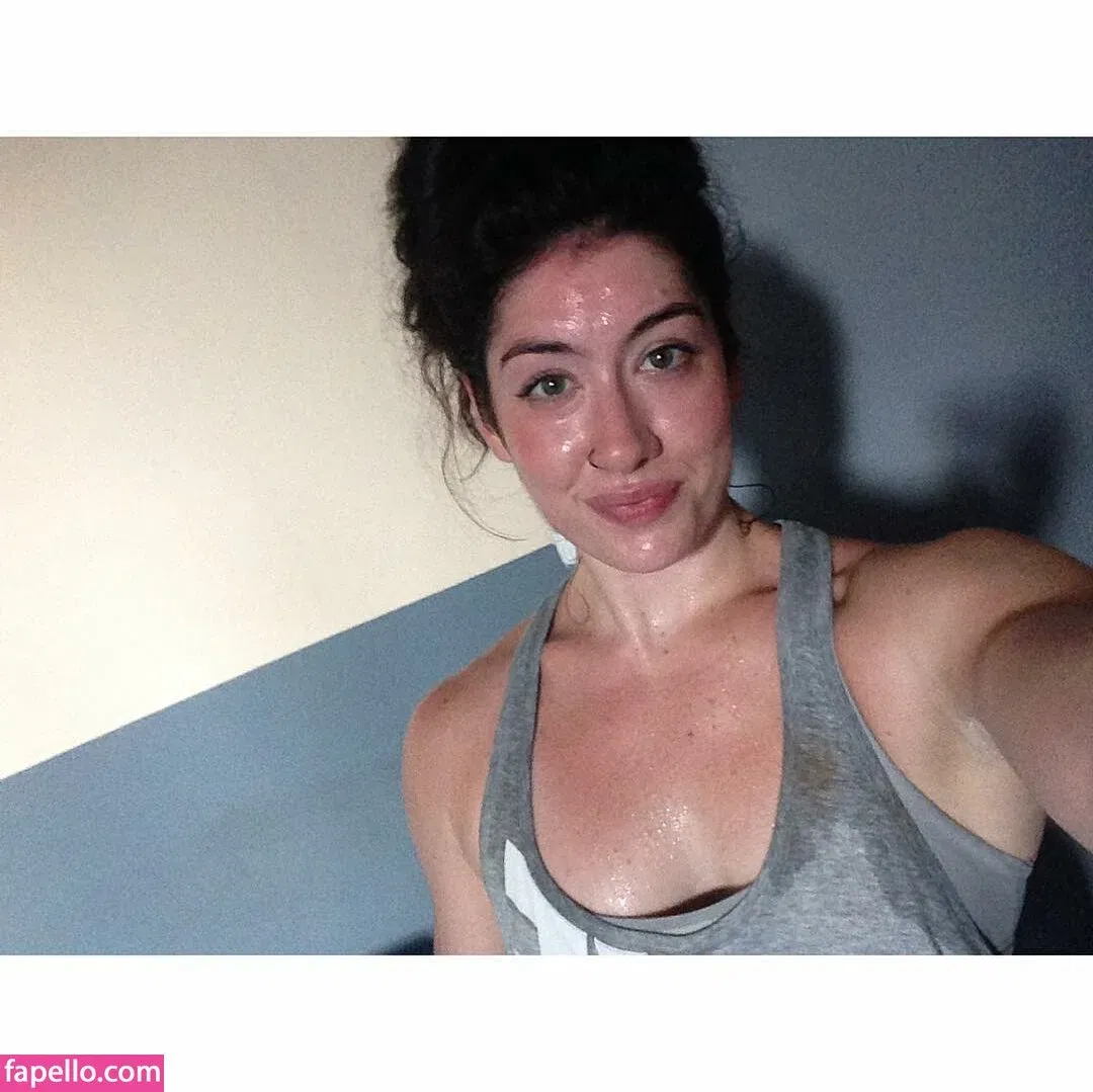 Natasha Aughey Onlyfans Photo Gallery 