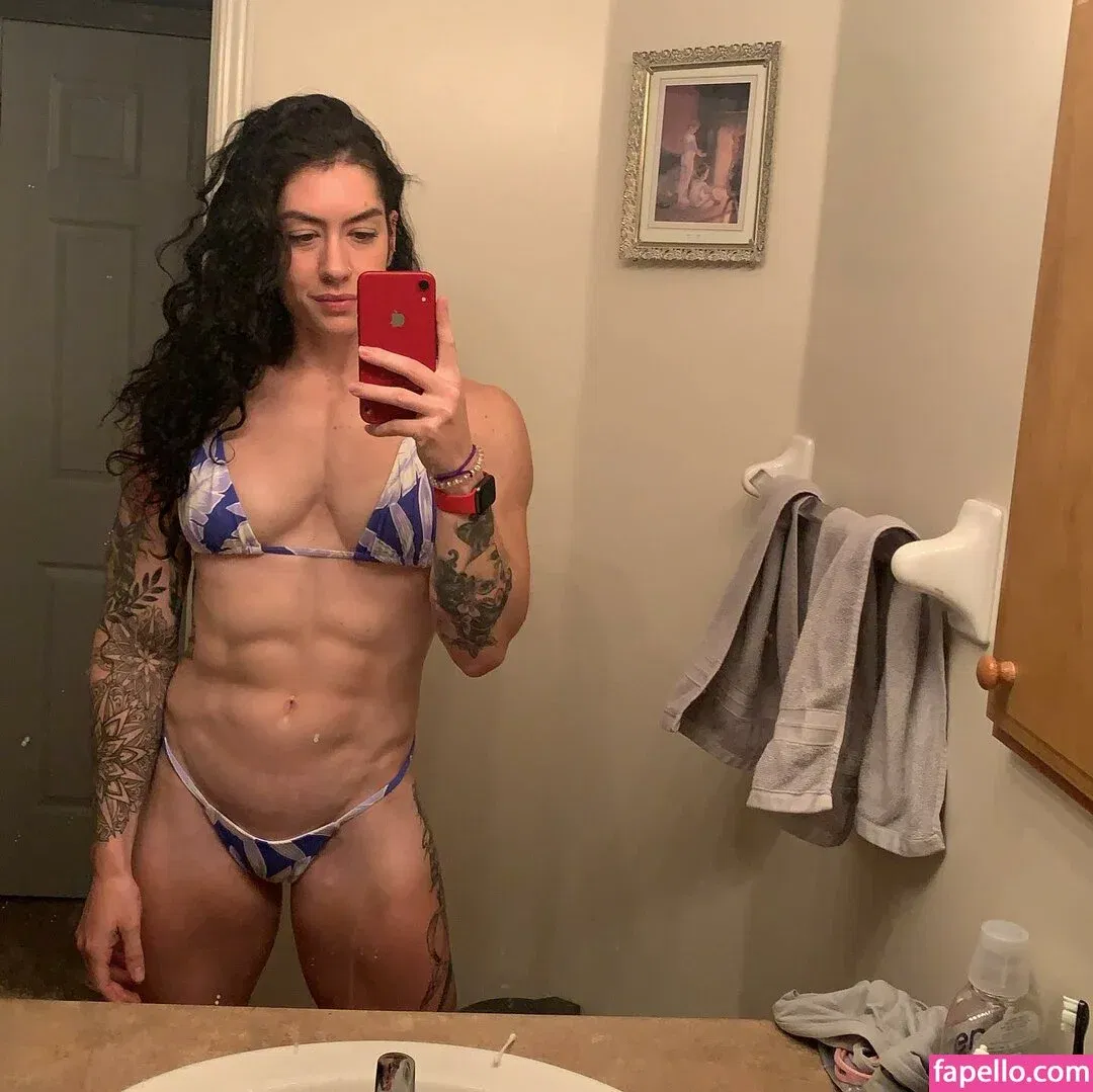 Natasha Aughey Onlyfans Photo Gallery 