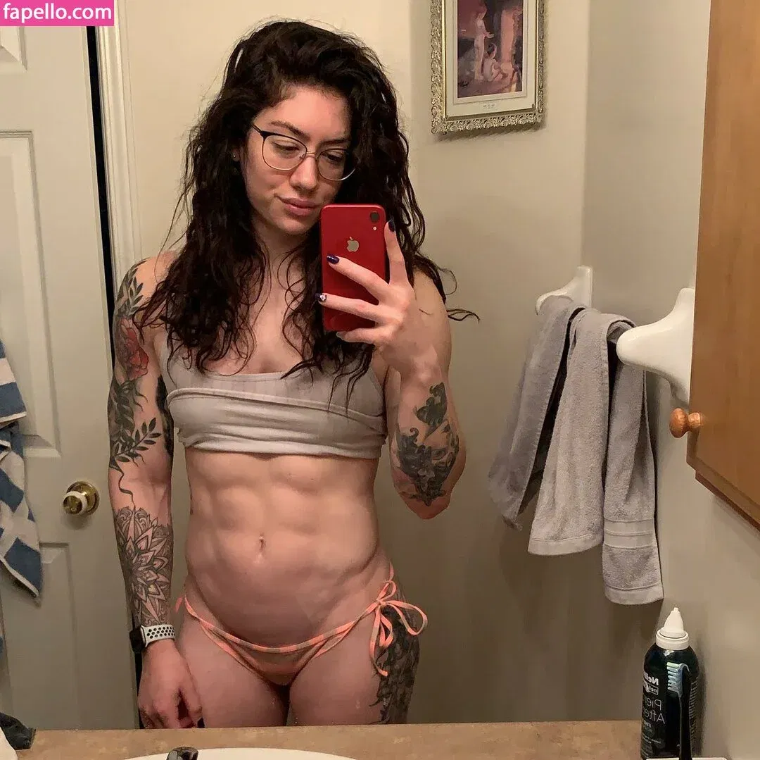 Natasha Aughey Onlyfans Photo Gallery 