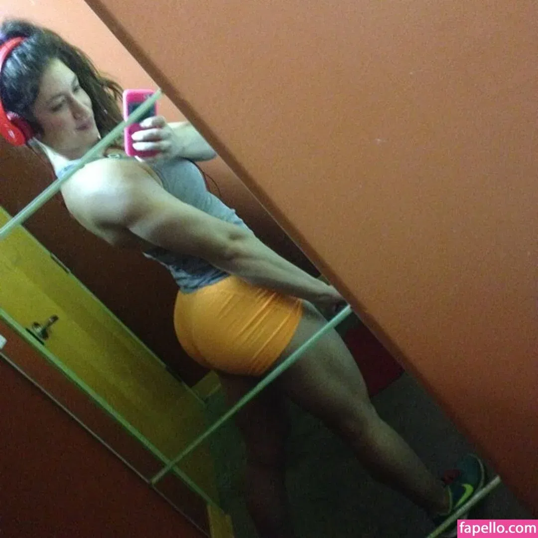 Natasha Aughey Onlyfans Photo Gallery 