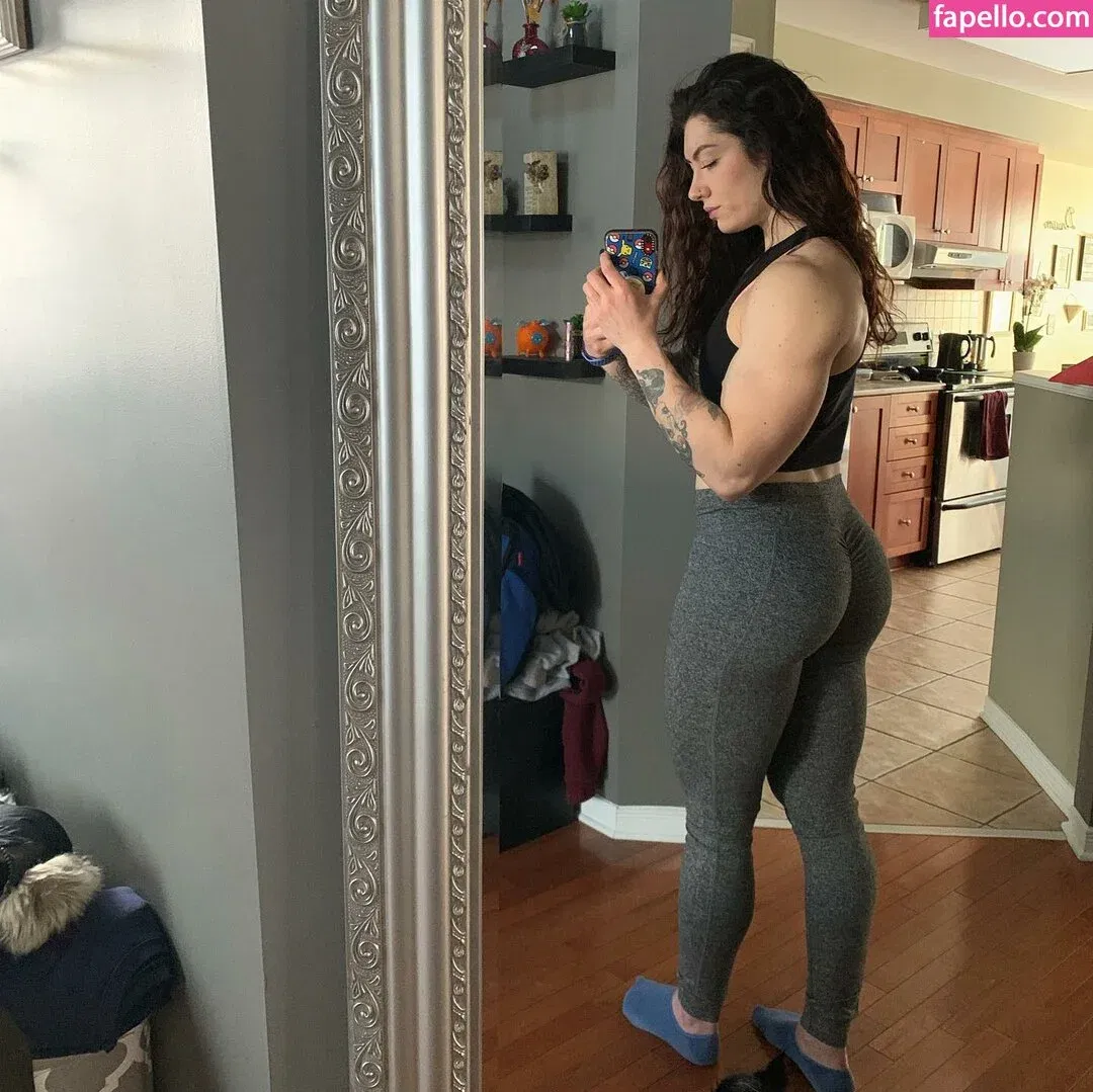 Natasha Aughey Onlyfans Photo Gallery 