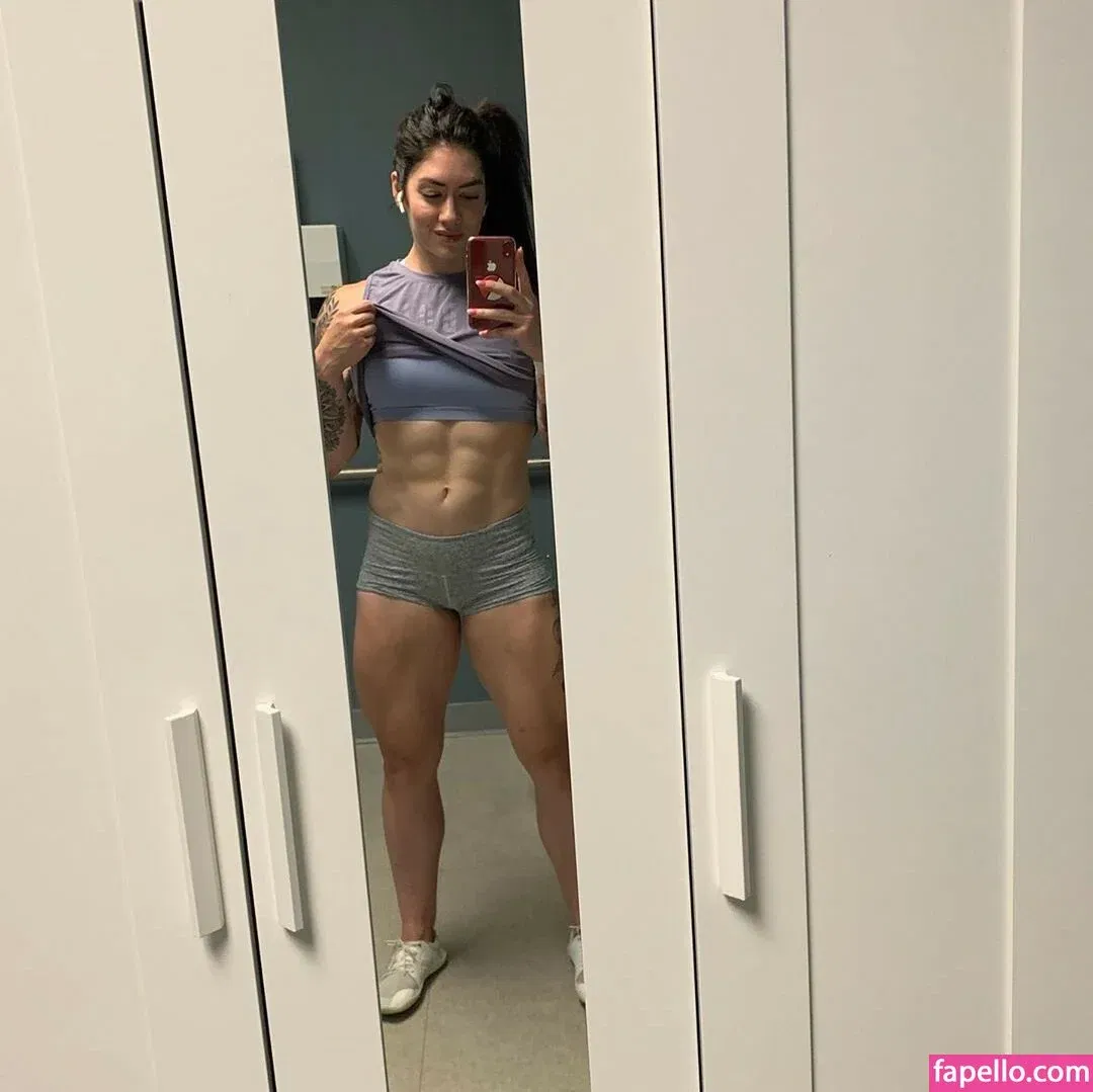 Natasha Aughey Onlyfans Photo Gallery 