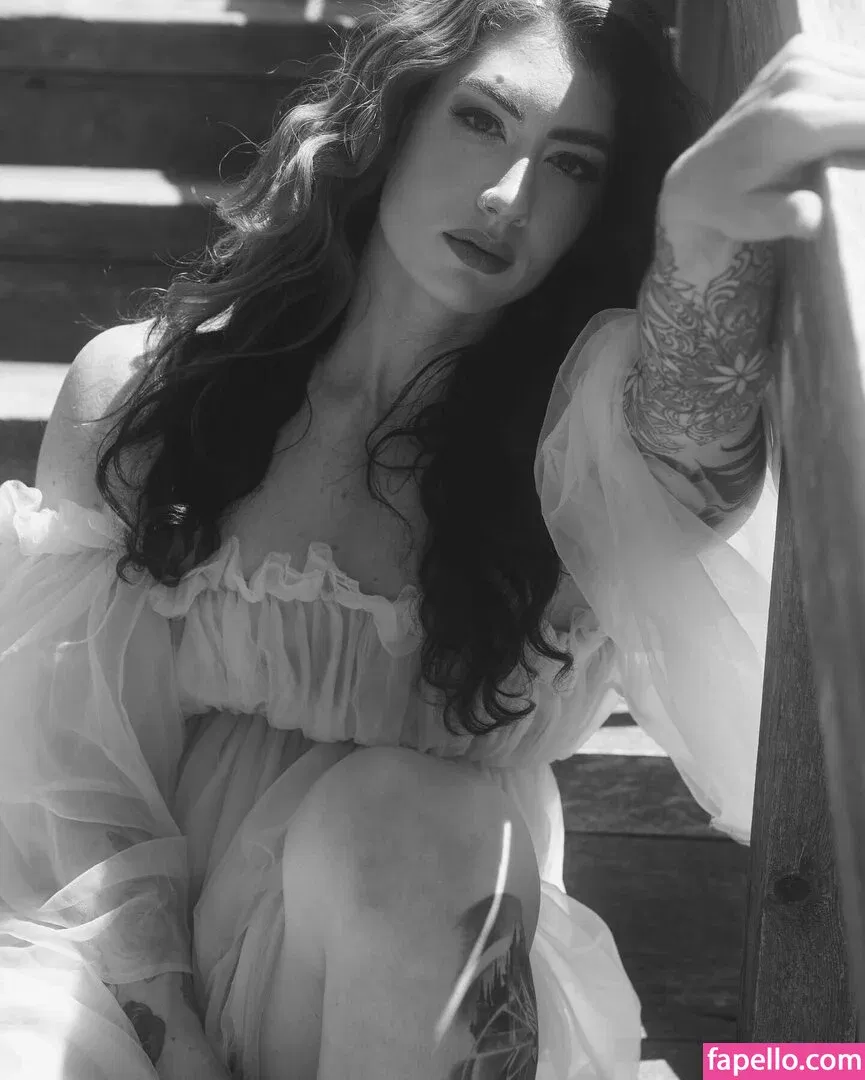 Natasha Aughey Onlyfans Photo Gallery 