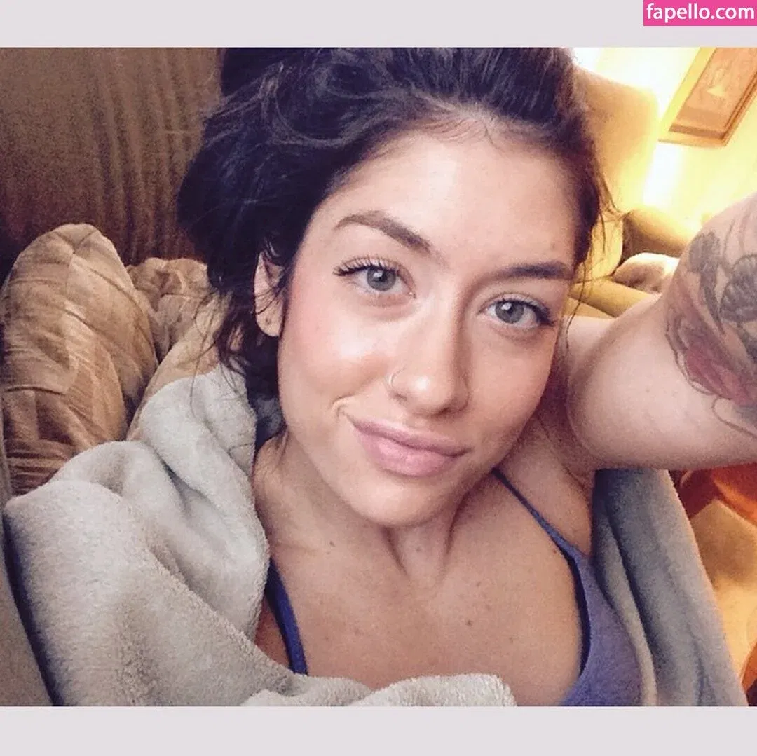 Natasha Aughey Onlyfans Photo Gallery 