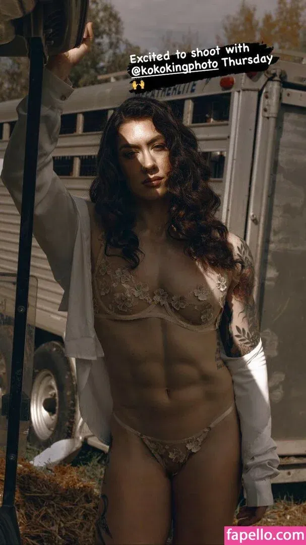 Natasha Aughey Onlyfans Photo Gallery 