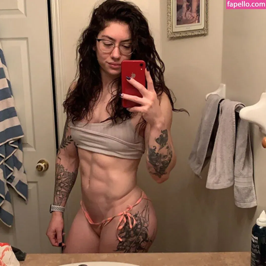 Natasha Aughey Onlyfans Photo Gallery 