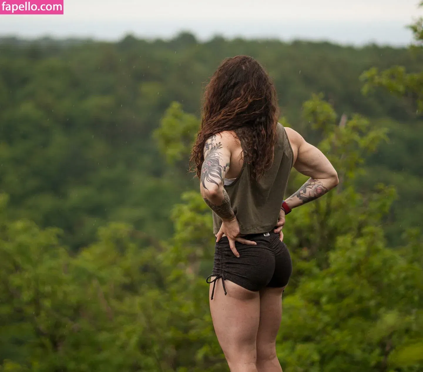 Natasha Aughey Onlyfans Photo Gallery 