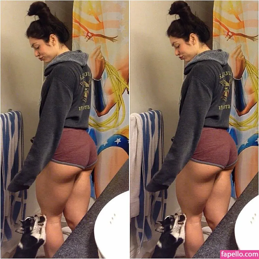 Natasha Aughey Onlyfans Photo Gallery 