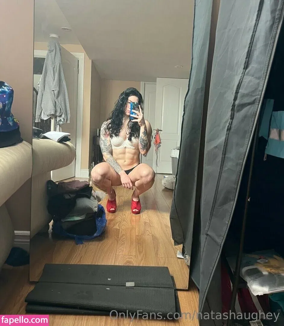 Natasha Aughey Onlyfans Photo Gallery 