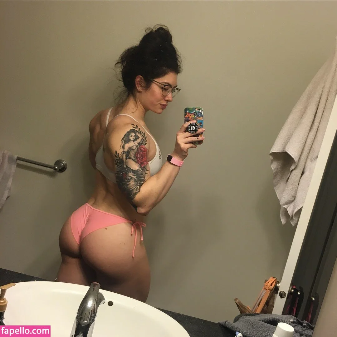 Natasha Aughey Onlyfans Photo Gallery 