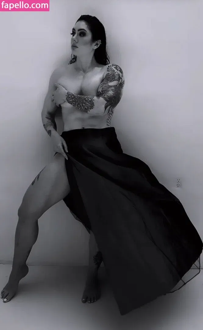 Natasha Aughey Onlyfans Photo Gallery 