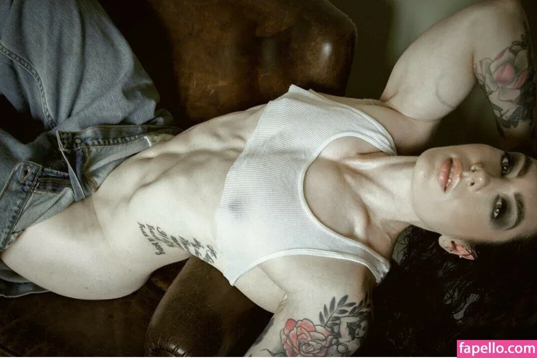 Natasha Aughey Onlyfans Photo Gallery 