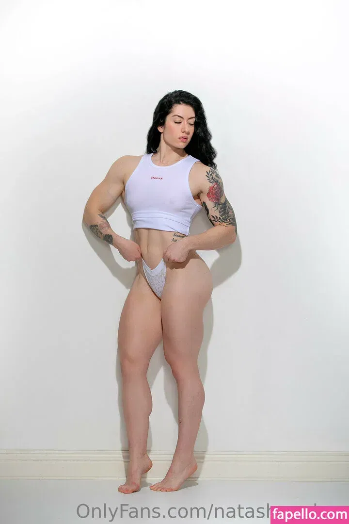 Natasha Aughey Onlyfans Photo Gallery 