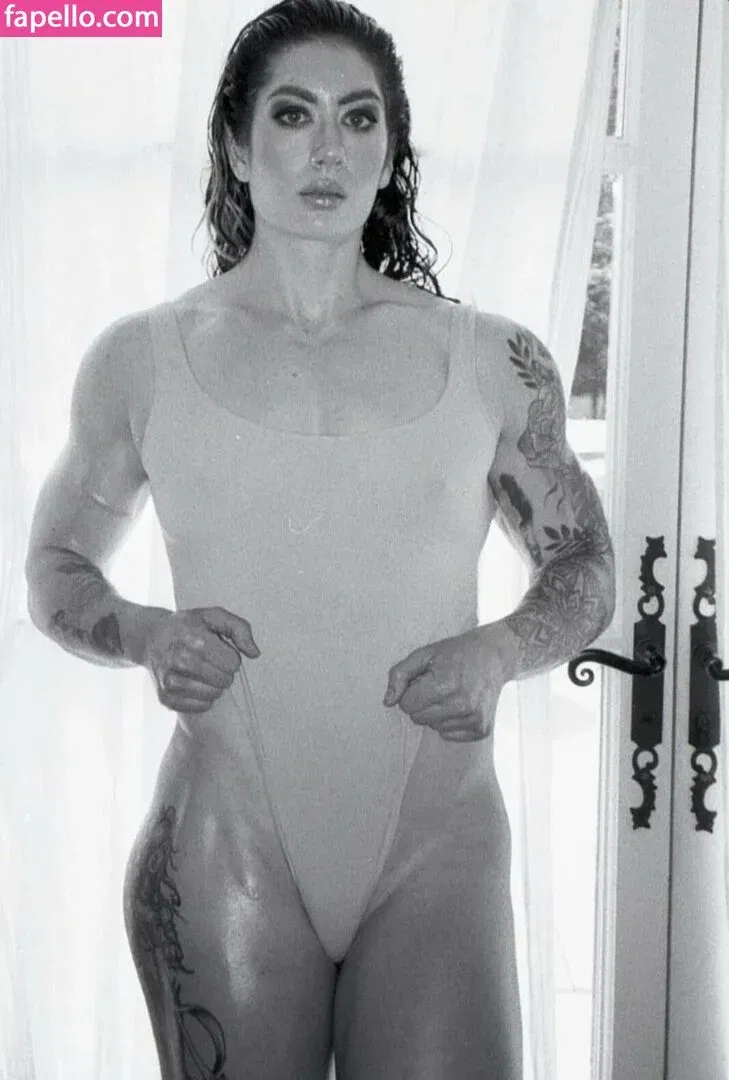 Natasha Aughey Onlyfans Photo Gallery 