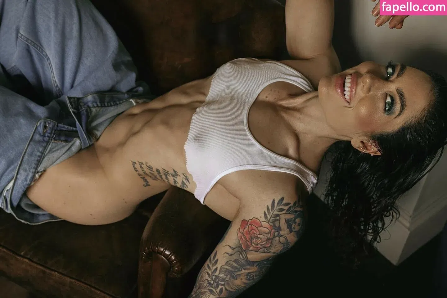 Natasha Aughey Onlyfans Photo Gallery 