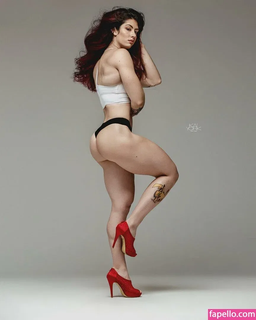 Natasha Aughey Onlyfans Photo Gallery 