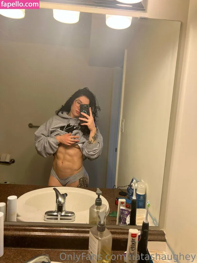 Natasha Aughey Onlyfans Photo Gallery 