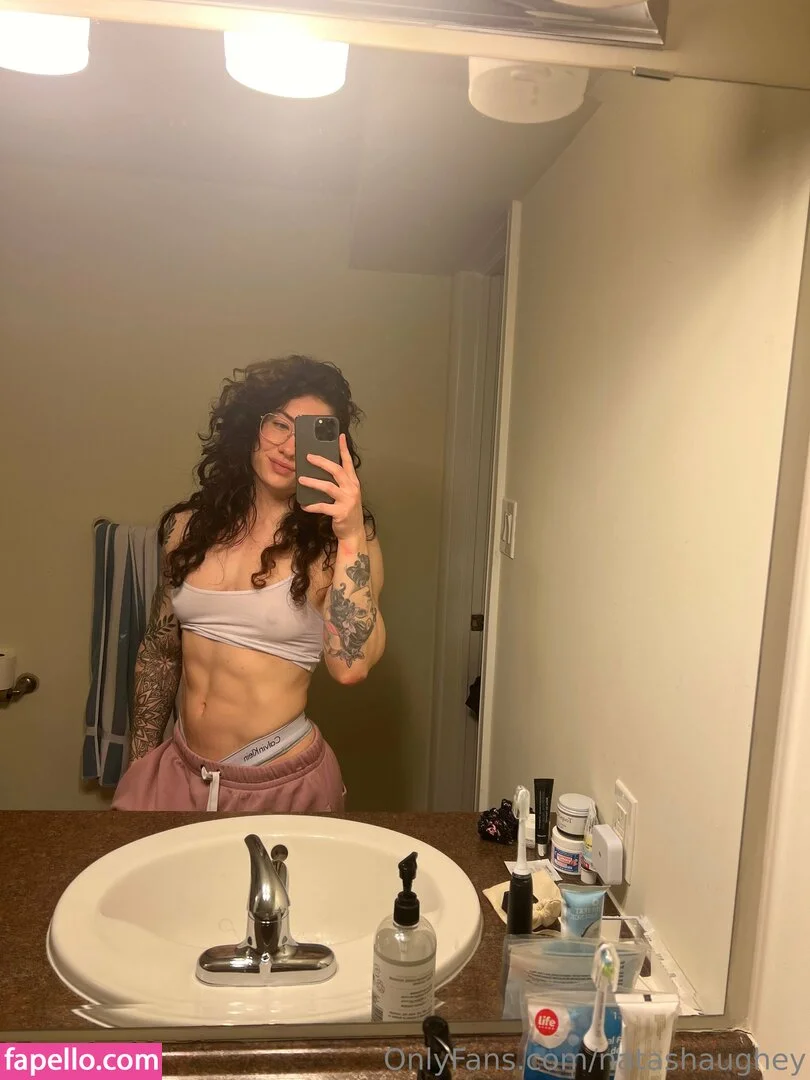 Natasha Aughey Onlyfans Photo Gallery 