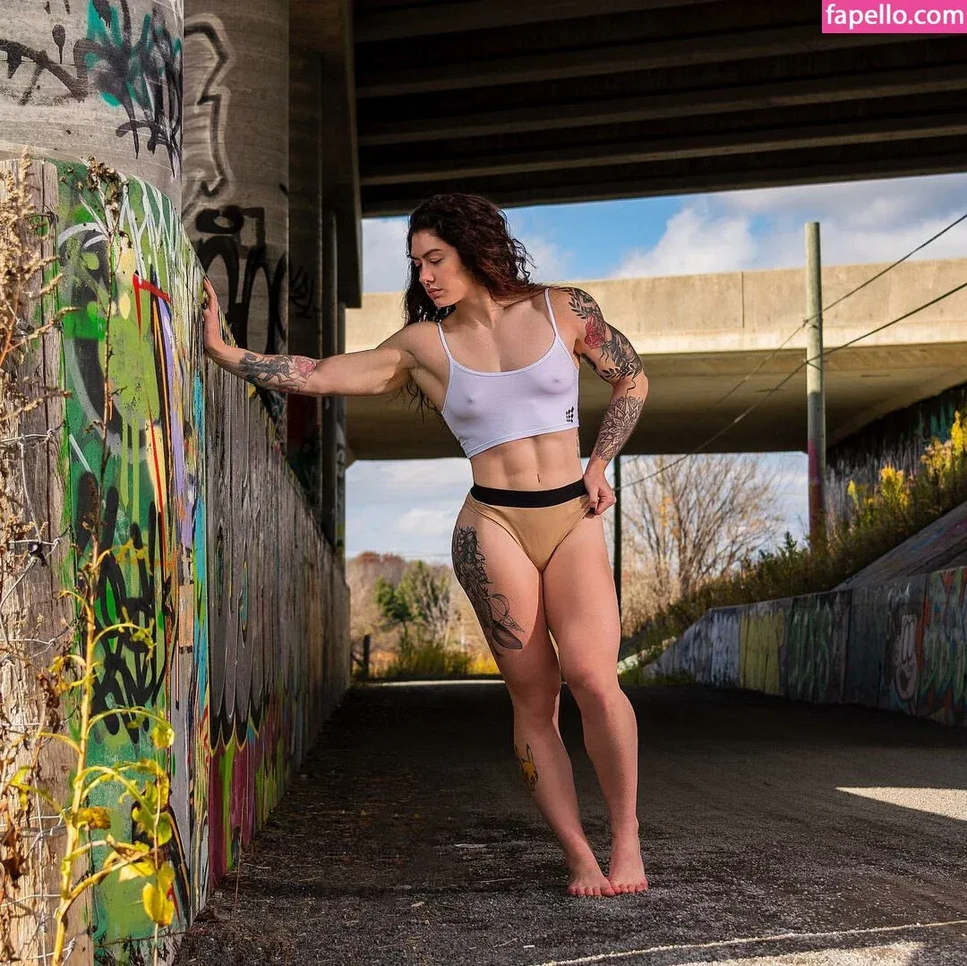 Natasha Aughey Onlyfans Photo Gallery 