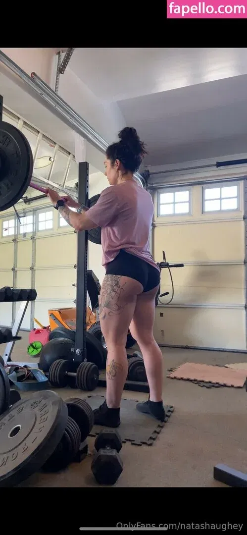 Natasha Aughey Onlyfans Photo Gallery 