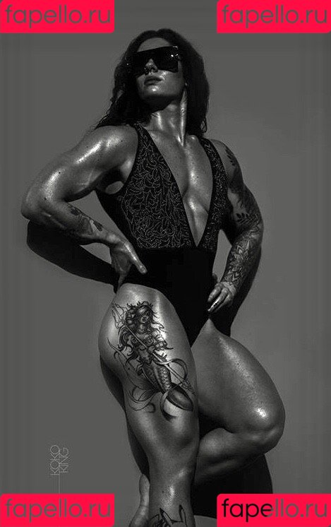 Natasha Aughey Onlyfans Photo Gallery 