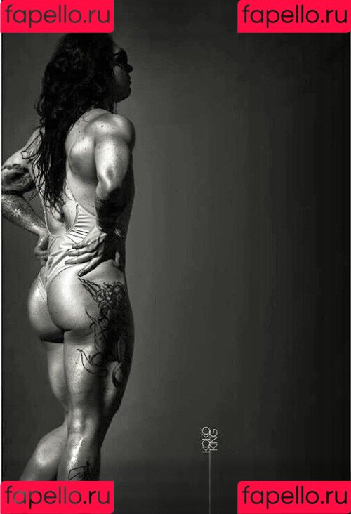 Natasha Aughey Onlyfans Photo Gallery 