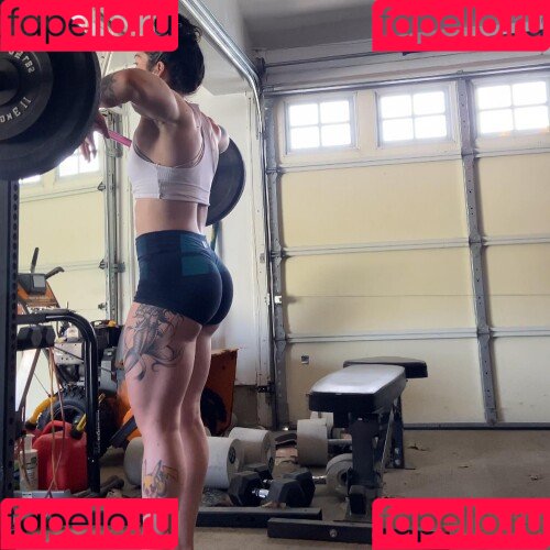 Natasha Aughey Onlyfans Photo Gallery 