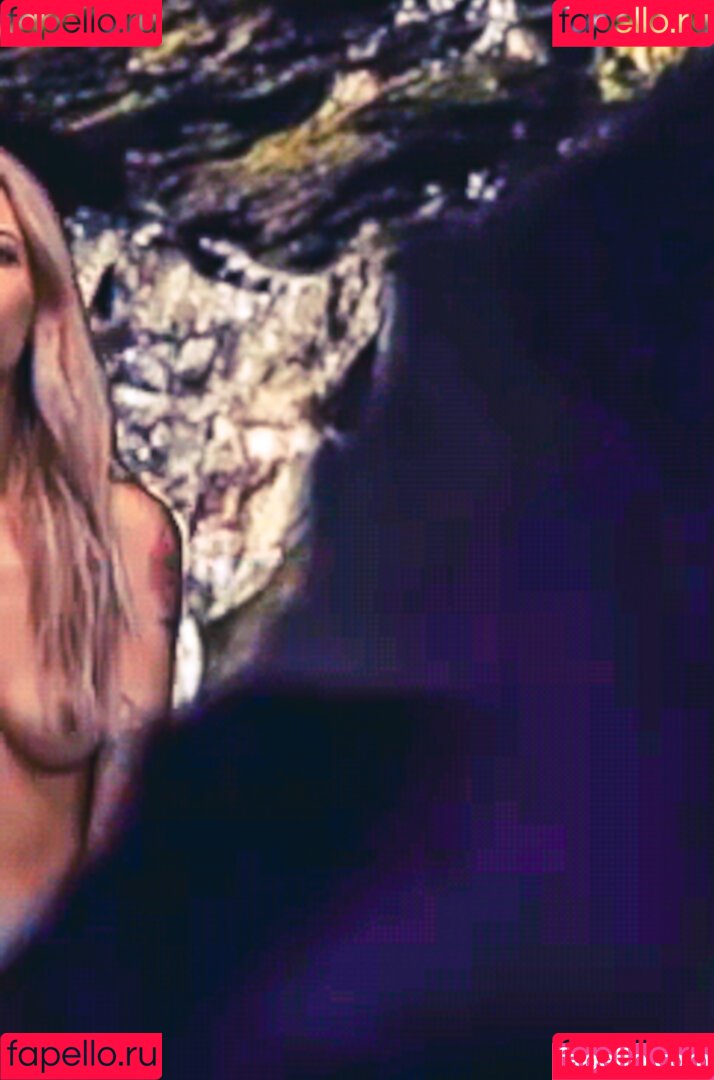 Voyeur Dolls Onlyfans Photo Gallery 