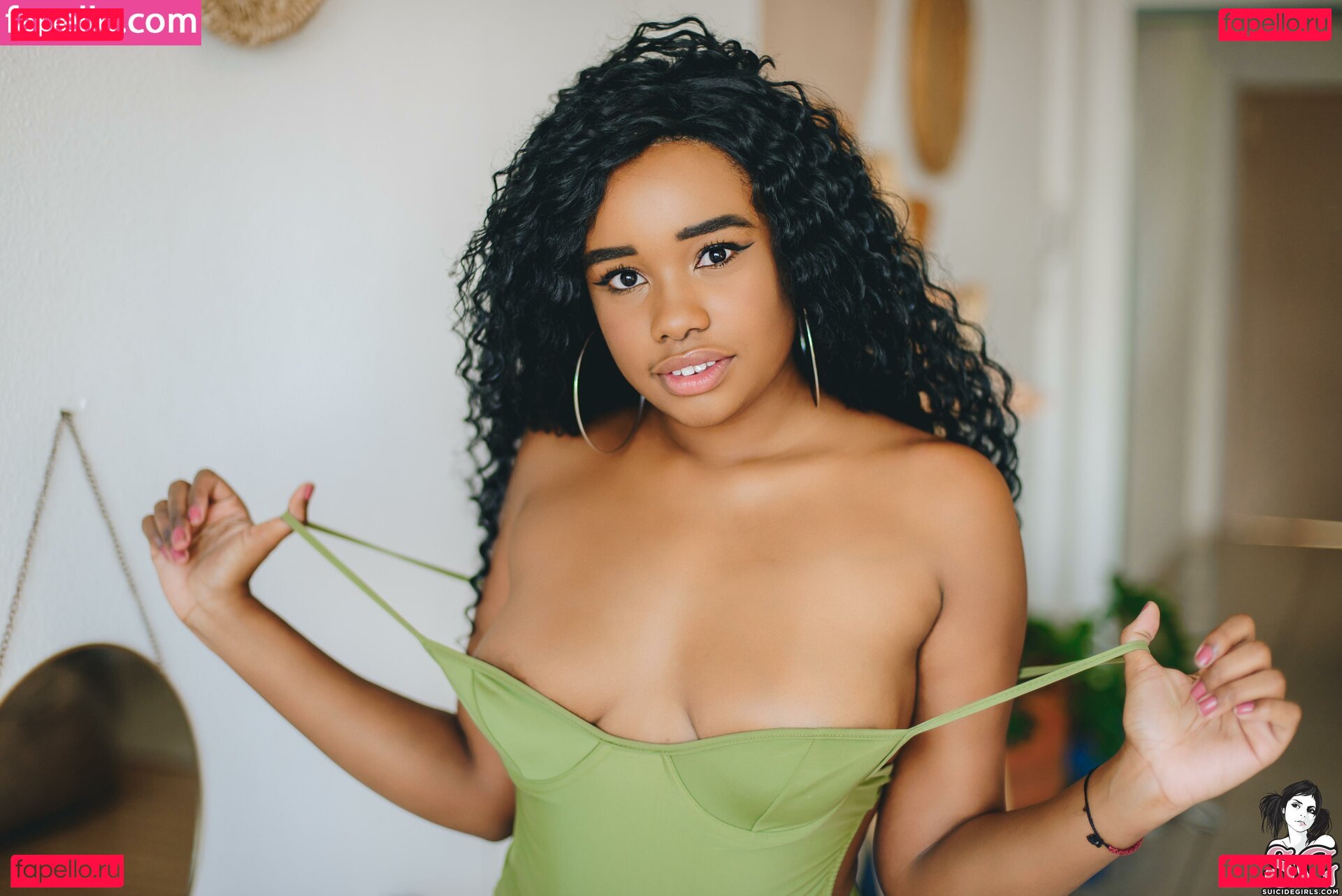 Sophia Lins / sophia_lins / sophialins69 Onlyfans Photo Gallery 