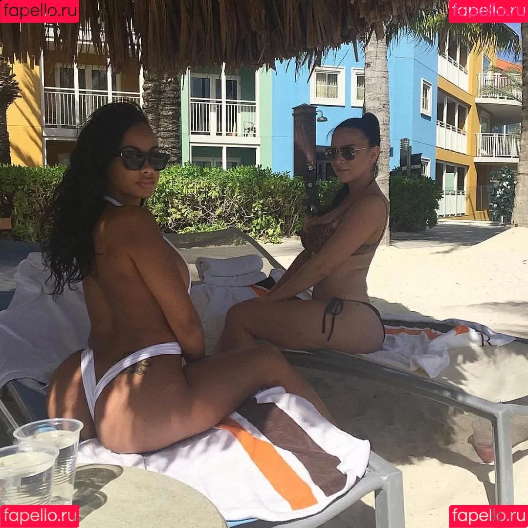 Ana Montana Onlyfans Photo Gallery 