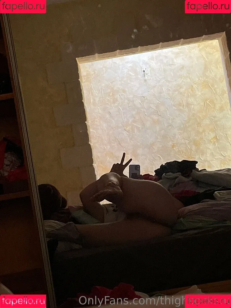thighsockstk Onlyfans Photo Gallery 